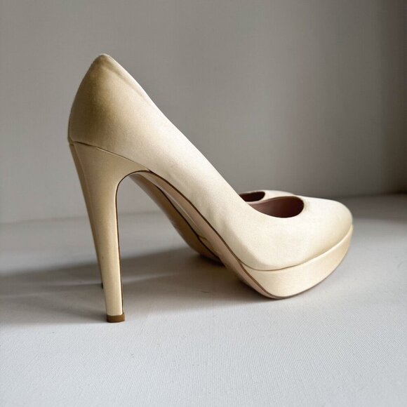 Miu Miu Champagne Satin Classic Platform Heels Wedding 40.5 NEW - Picture 8 of 11